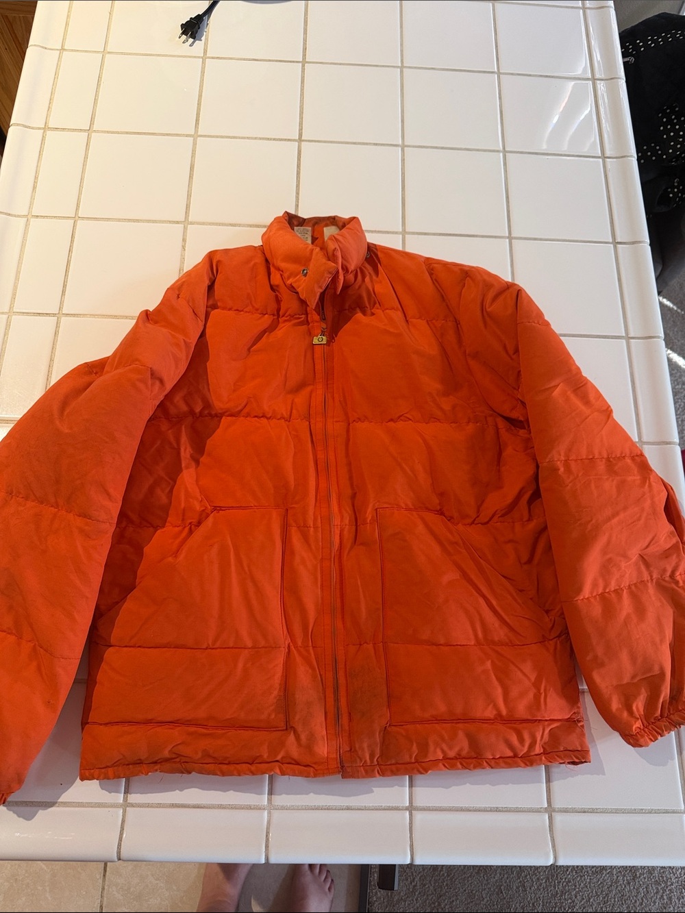 WALLS blizzard proof down jacket size M hunters orange  🐈‍⬛